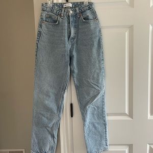 Zara straight leg light blue denim jeans size US 2